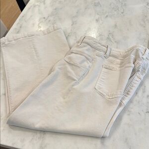 KUT from the Kloth Meg wide leg cropped jeans